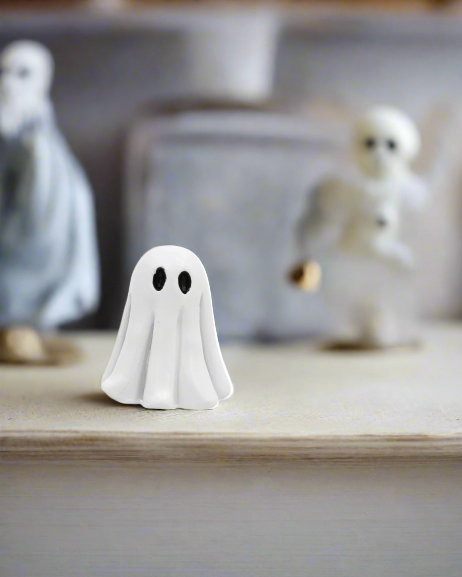 Teeny Tiny Resin Sheet Ghost Figurine