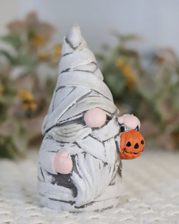 Mummy Gnome With Pumpkin