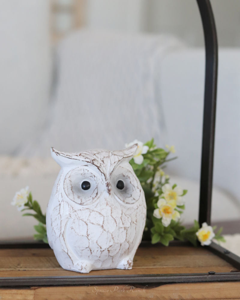 Antiqued Distressed Resin Owl