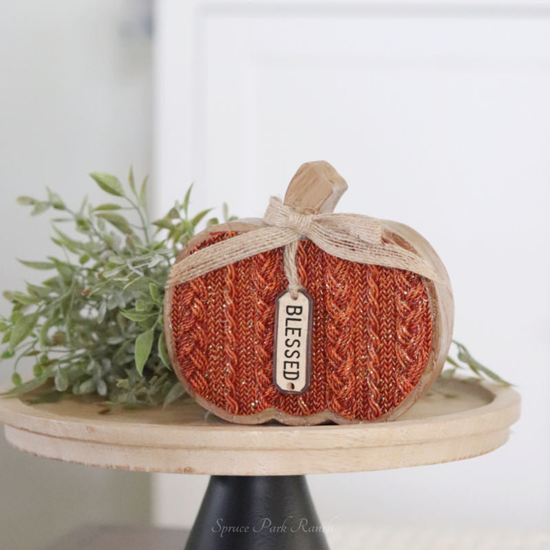 Cable Knit Textured Pumpkin Block