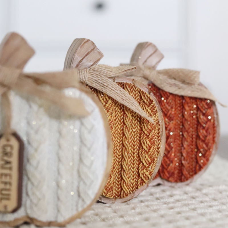 Cable Knit Textured Pumpkin Block