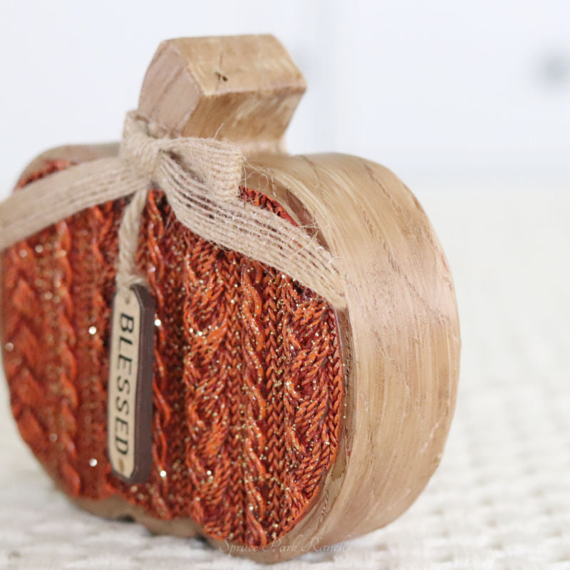 Cable Knit Textured Pumpkin Block