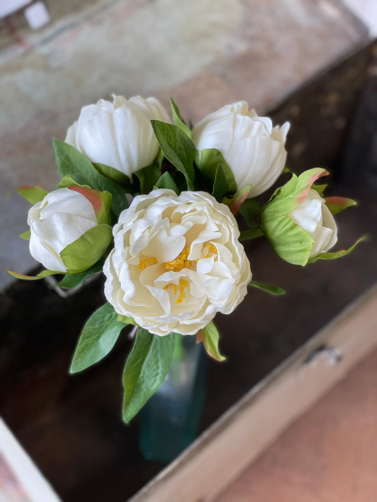 Peony Bundle Real Touch White 11"