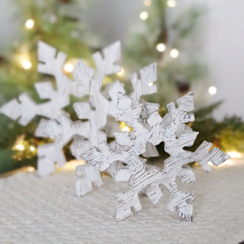 Rustic Snowflake Decor