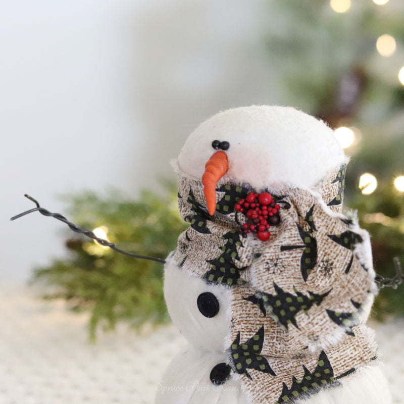 Small Snowman With Buttons