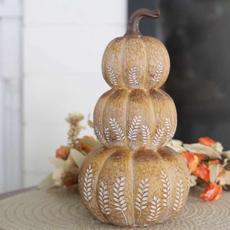 Natural Wheat Harvest Stacked Pumpkins