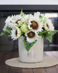 Sunflower Bundle White 14"