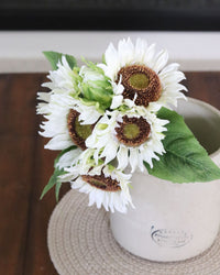 Sunflower Bundle White 14"