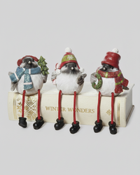 Bundled Up Christmas Bird Shelf Sitter