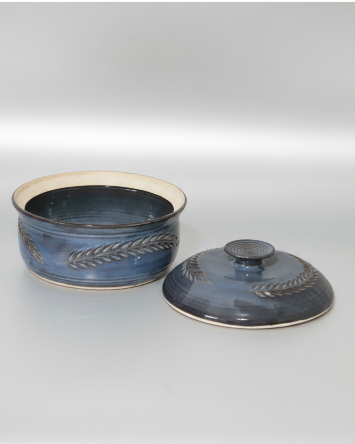 Wheat Design Crock Midnight Blue 9"Dia