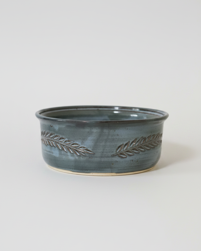 Wheat Design Straight Sided Server Crystal Blue