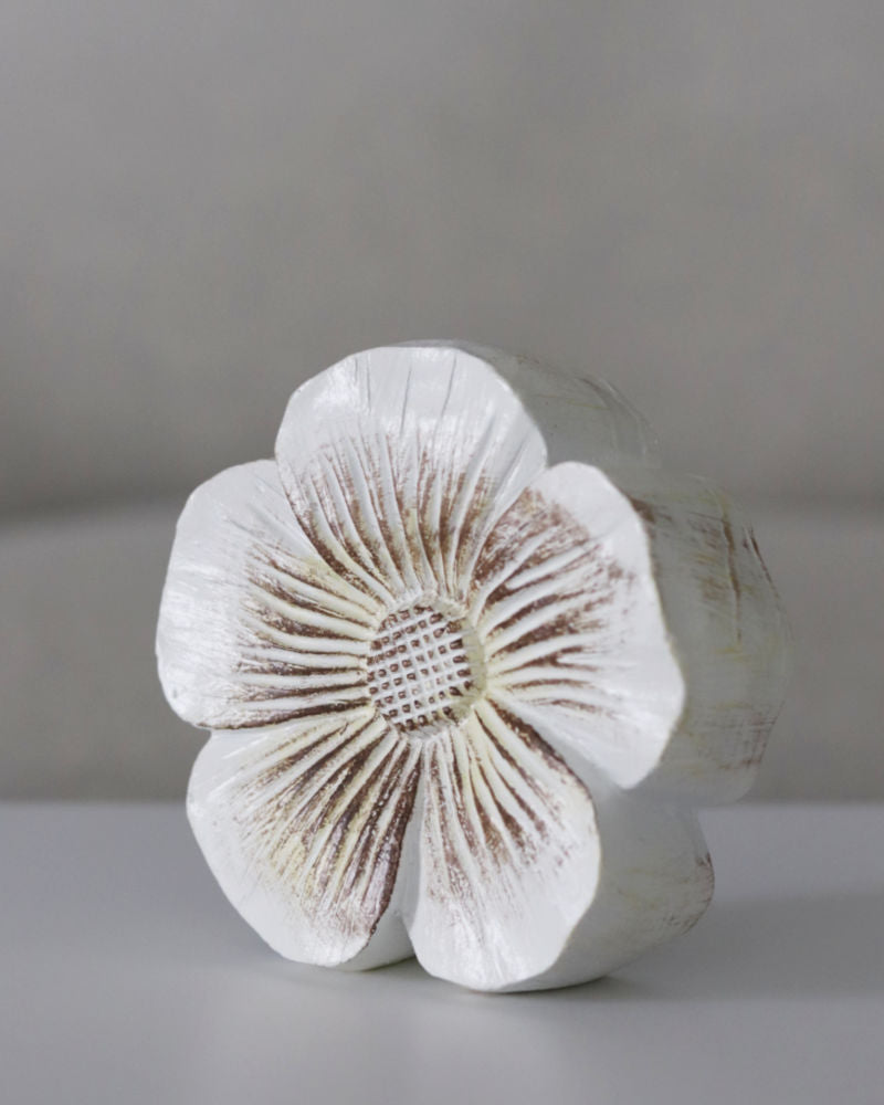 Wood Look Resin Flower