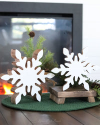 White Enamel Mango Wood Snowflake