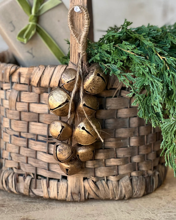 Gold Song Bell Drop 8"