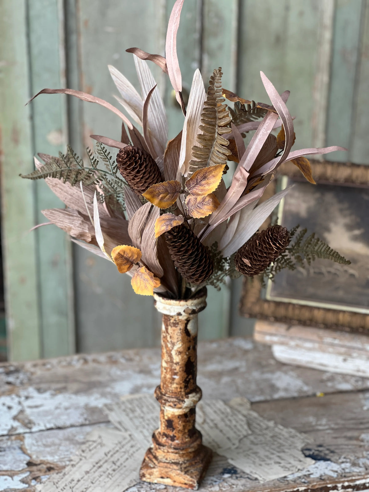 Quitman Husk Greenery Collection
