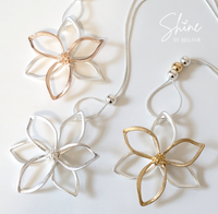 Bloom Flower Necklace