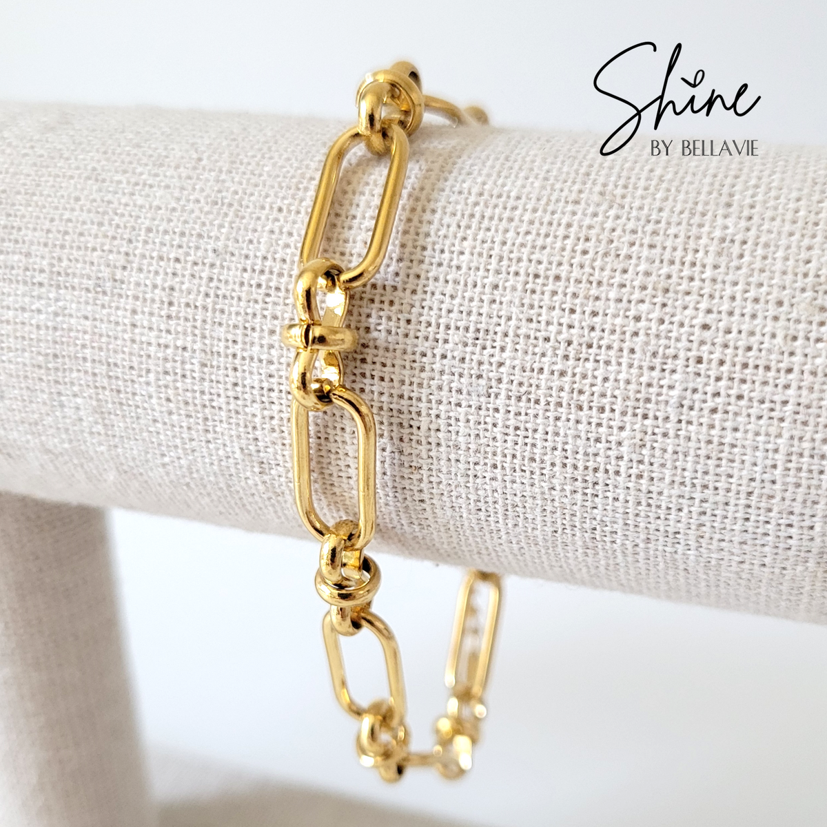 Corsica Elongated Link Bracelet