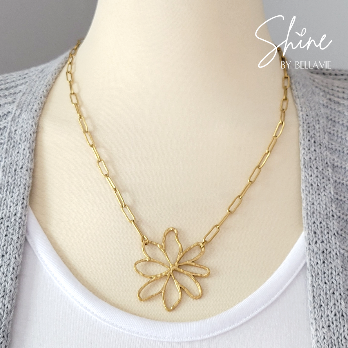 Daisy Flower Necklace