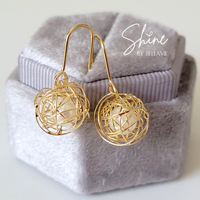 Diane Pearl Earrings