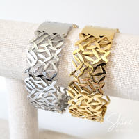 Fallon Wide Leaves Hinged Bangle