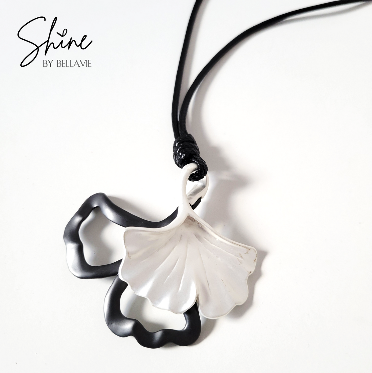 Magyar Ginkgo Leaf Necklace