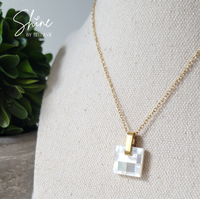 Mosaico Mother of Pearl Necklace