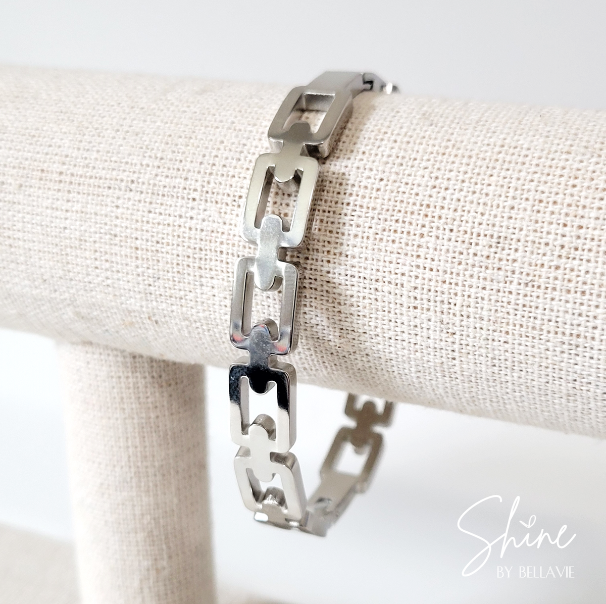 Piazza Hinged Bangle