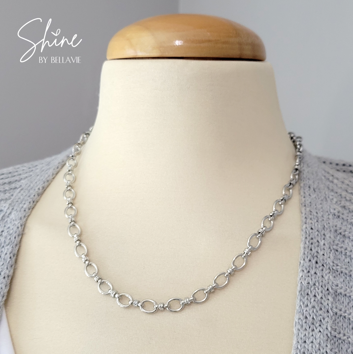 Roma Fancy Link Necklace