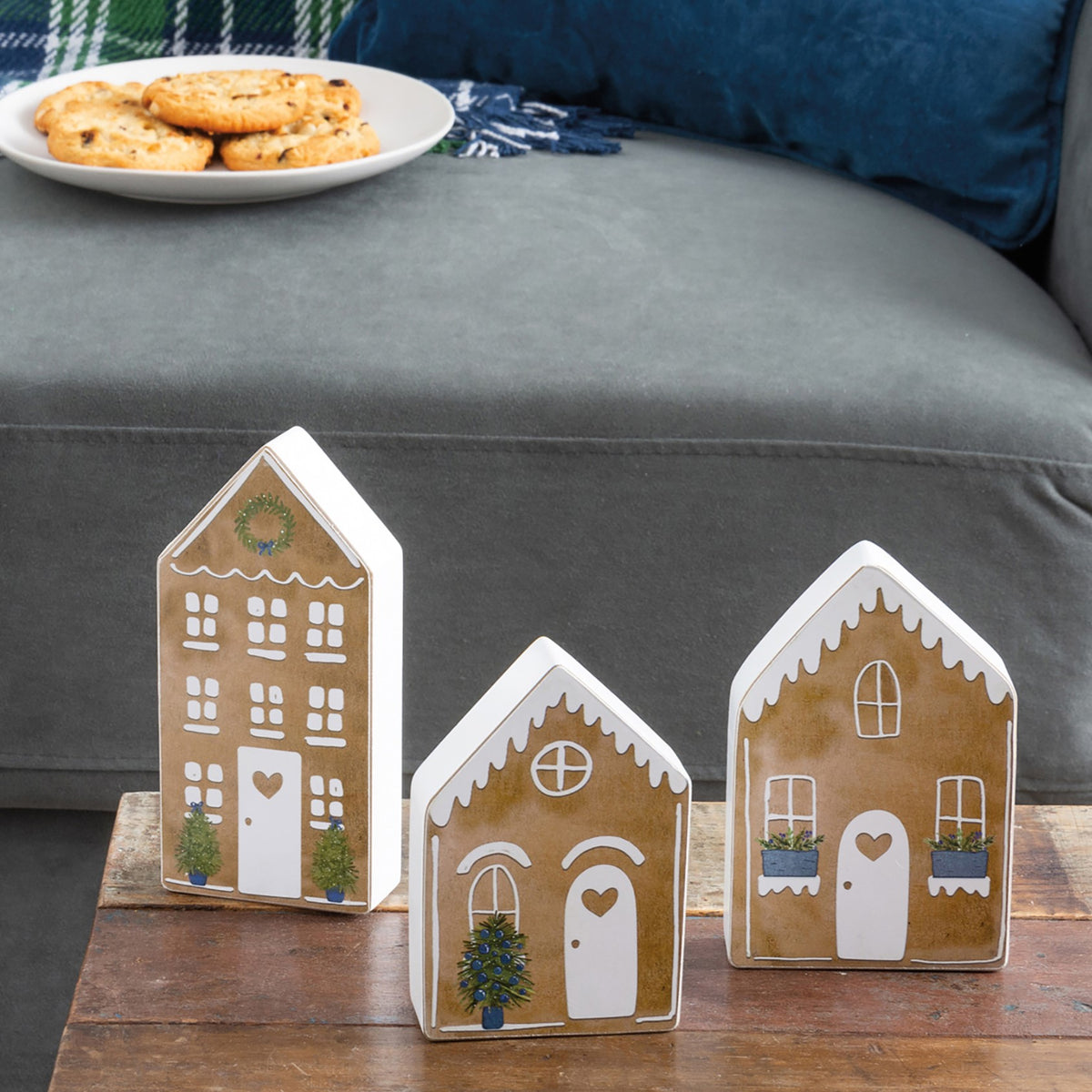 Chunky Gingerbread House Sitter
