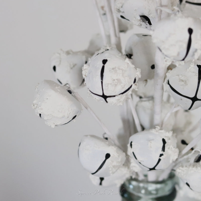Bell Pick White