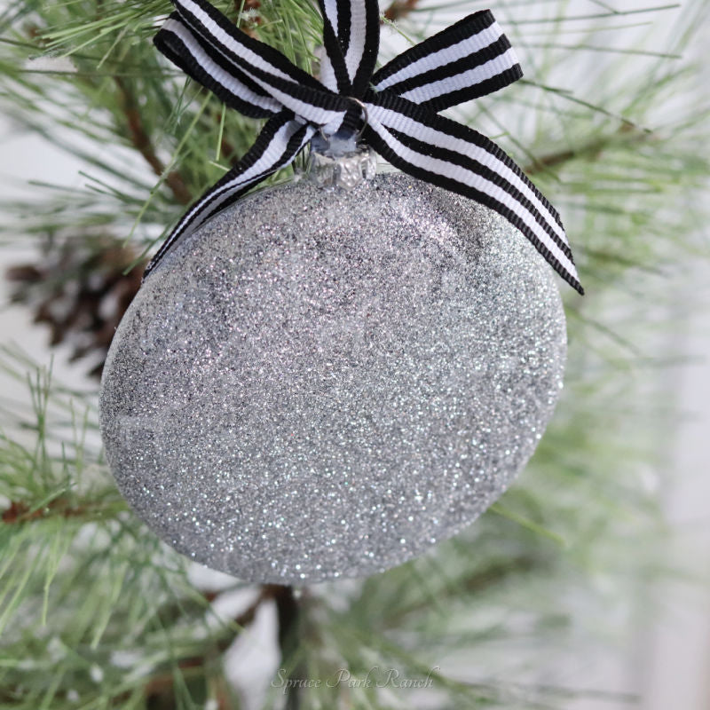 Black and Green Glass Disc Tree Ornament