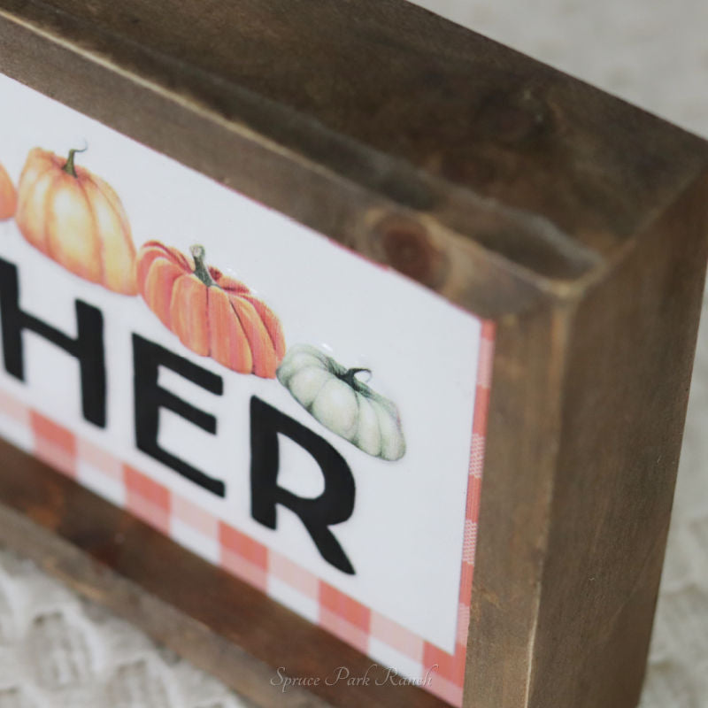 Embossed Plaid Harvest Sign