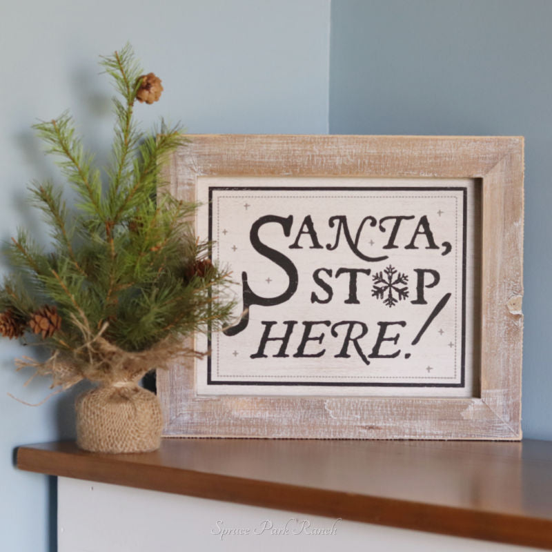 Reversible Wood Fright and Santa Sign