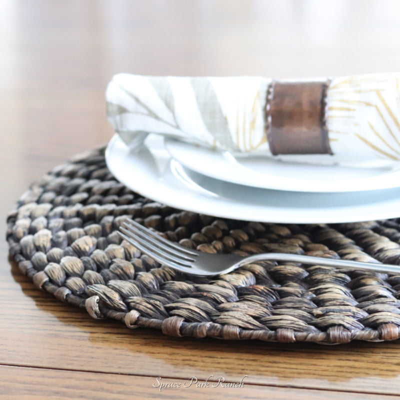Braided Hyacinth Placemat Brown