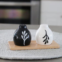 Leaf Salt and Pepper Set