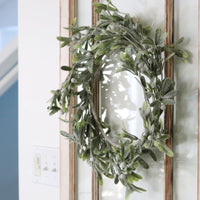 Mistletoe White Berry Wreath Collection