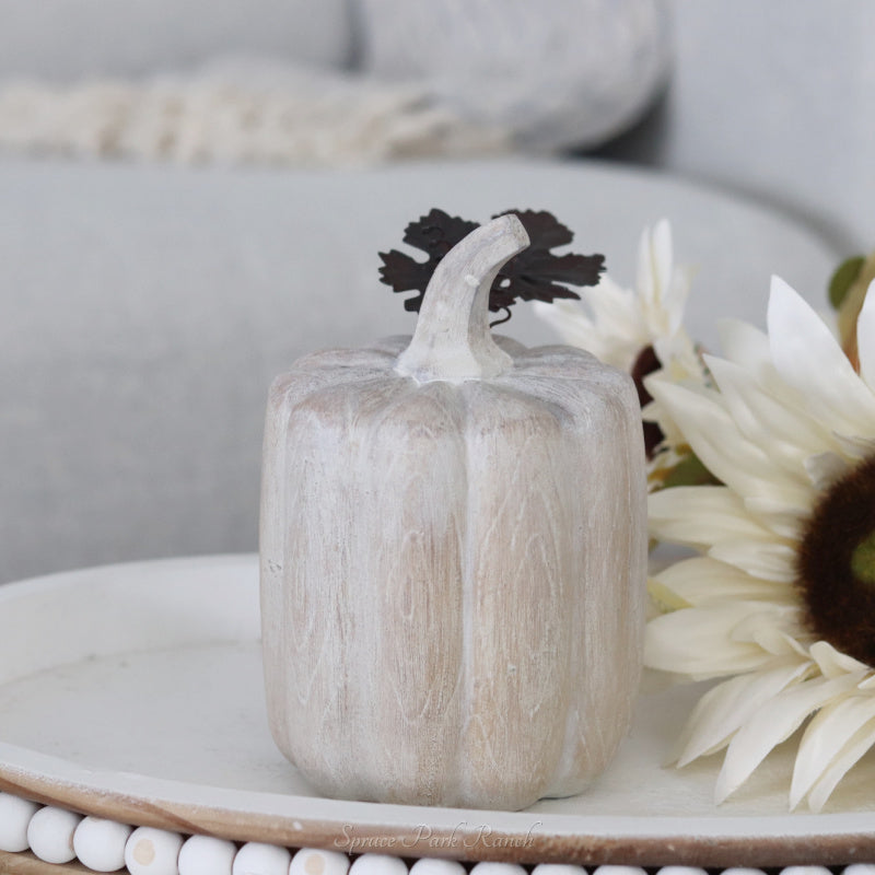 Wood Finish Resin Pumpkin