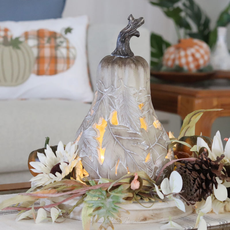 Resin LED Leaf Cutout Pumpkin