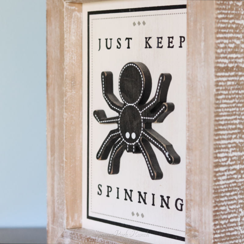 Reversible Wood Spider and Pumpkin Sign