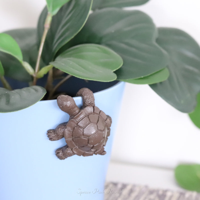 Turtle Pot Hugger