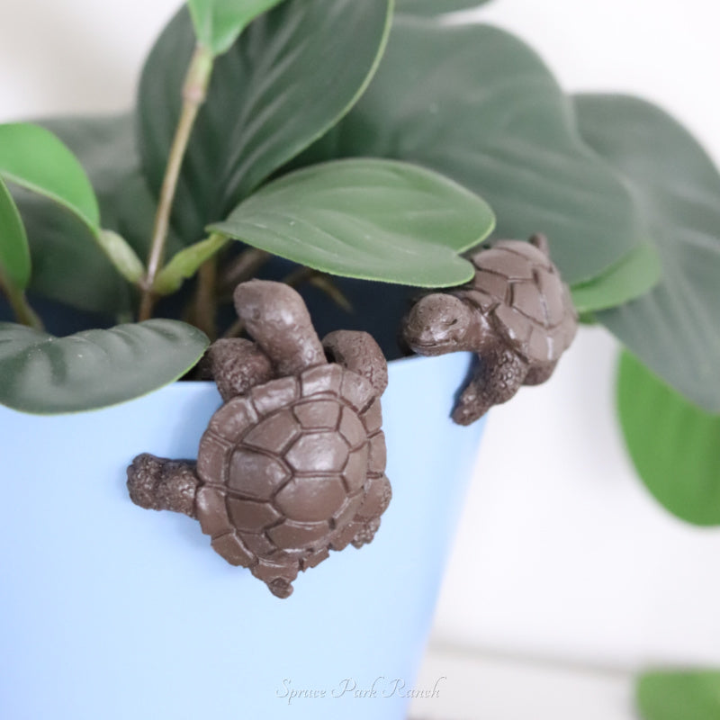 Turtle Pot Hugger