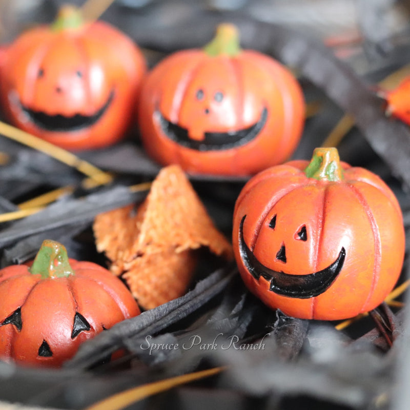 Mini Resin Jack O'Lantern