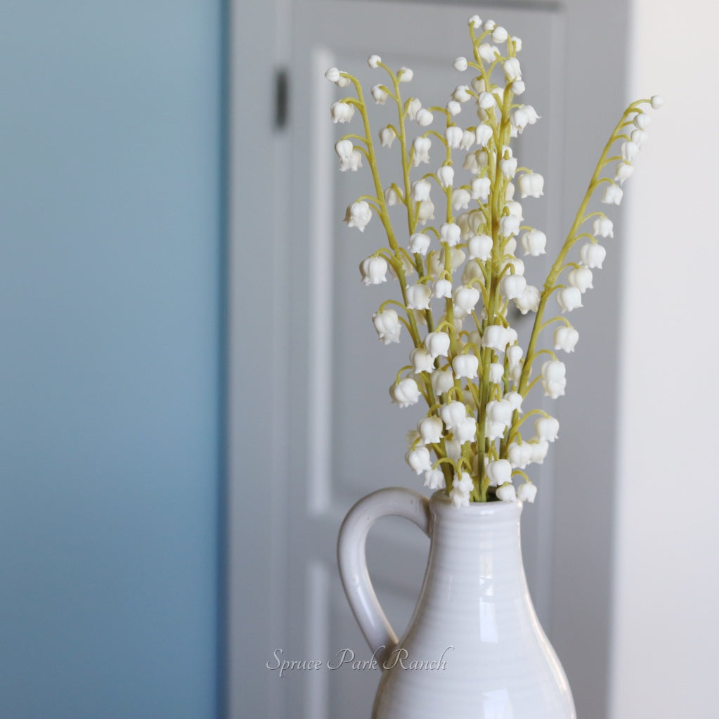 Lily of The Valley Bundle 17"