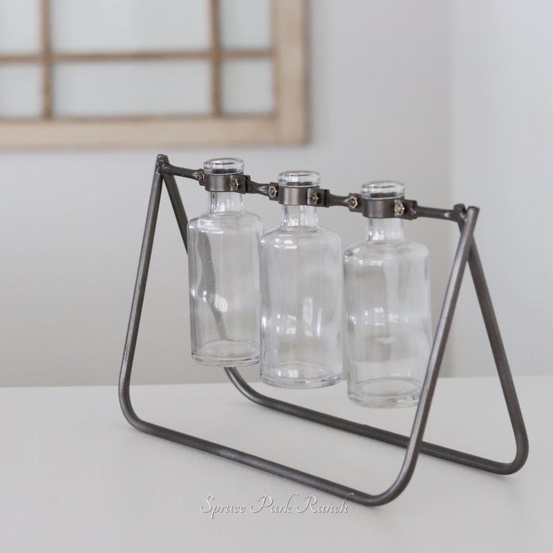Triple Swing Bud Vase