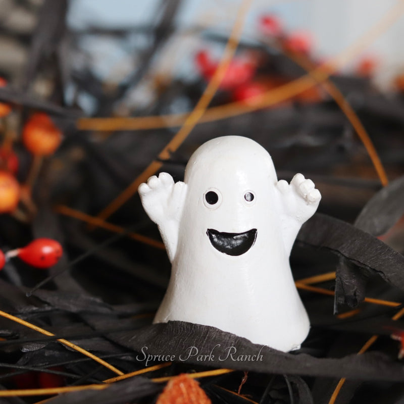 Mini Resin Ghost