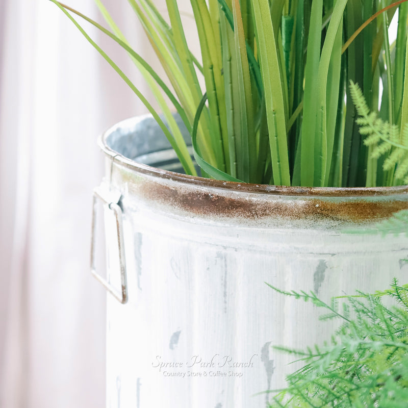 Galvanized Distressed Whitewashed Pail Container