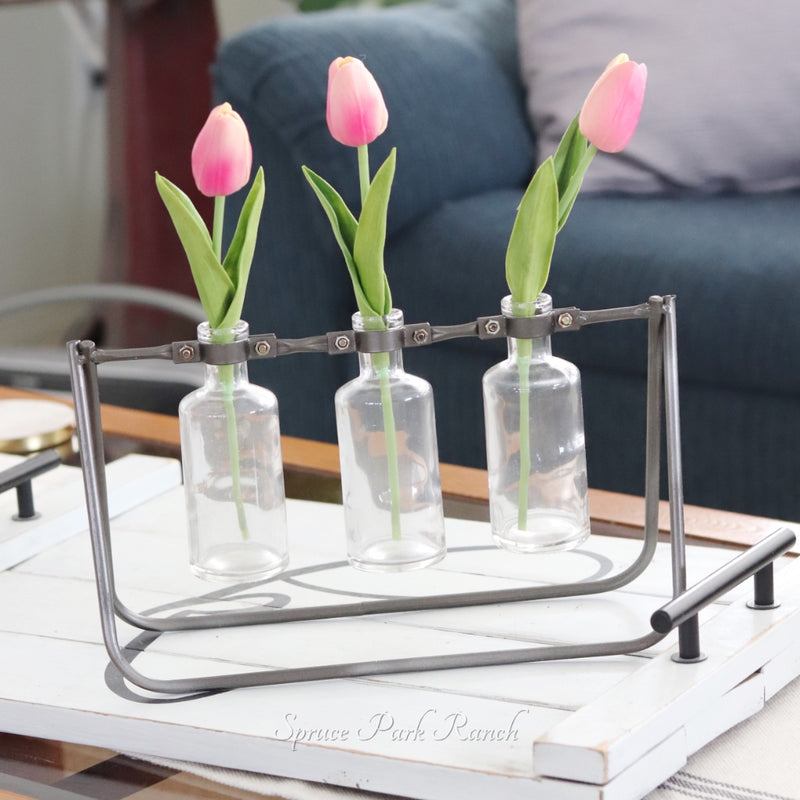 Triple Swing Bud Vase