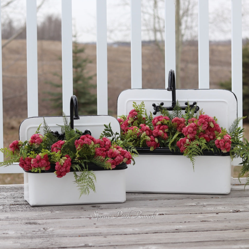 Metal Antique Sink Planter