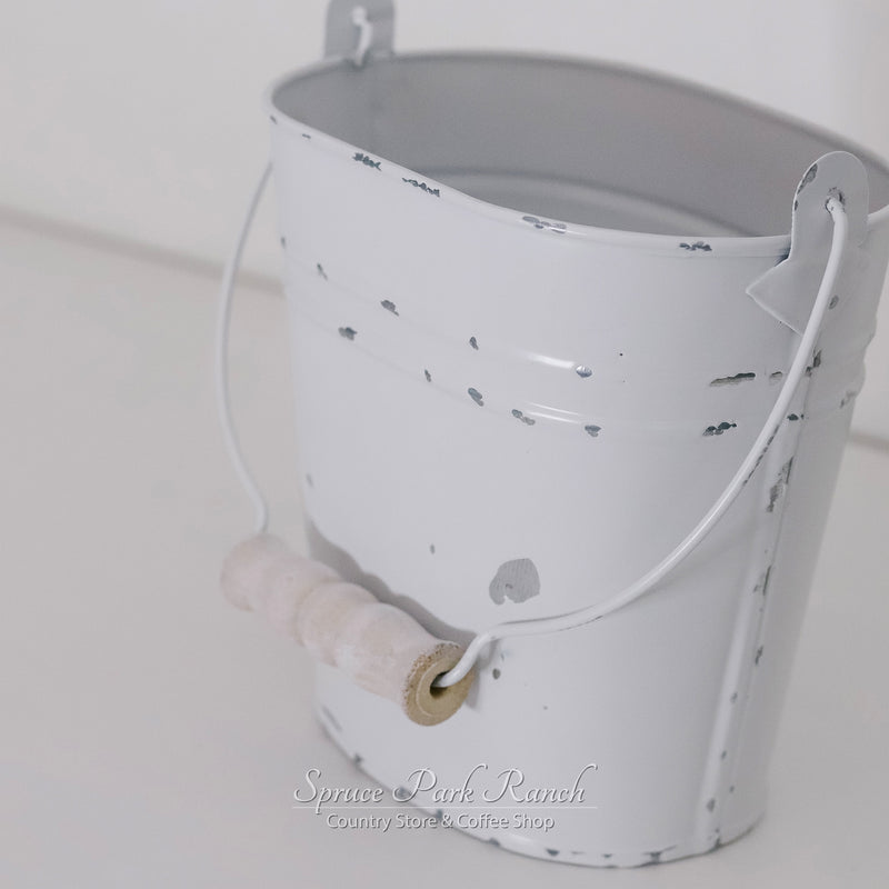 Oval Bucket White